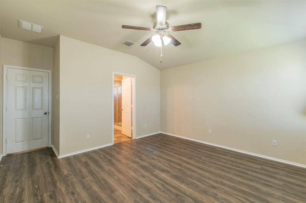 308 Chrislyn Street, Troy, TX 76579 308 Chrislyn Street, Troy, TX 76579