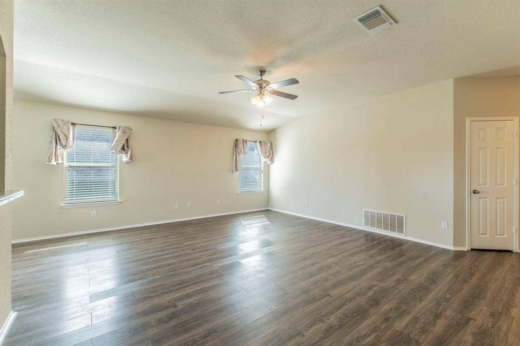 308 Chrislyn Street, Troy, TX 76579 308 Chrislyn Street, Troy, TX 76579