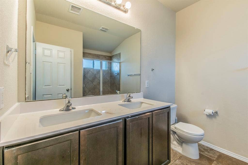 308 Chrislyn Street, Troy, TX 76579 308 Chrislyn Street, Troy, TX 76579