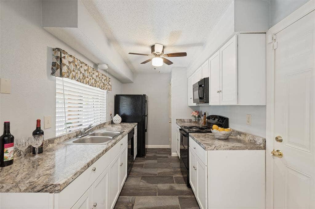 1316 Saturn Drive, Cedar Hill, TX 75104