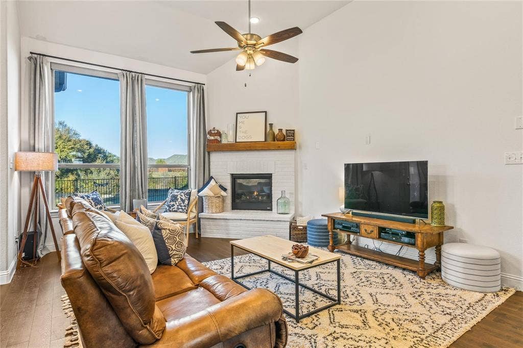 816 Hollett Court, Aledo, TX 76008