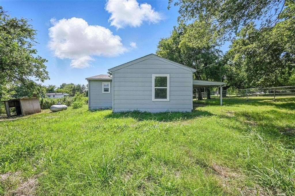 1206 N Business, #78, Blue Ridge, TX 75424