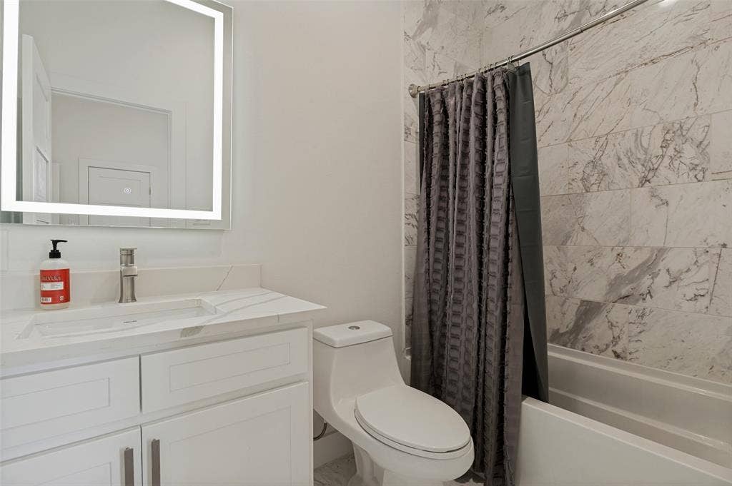 1910 Caddo Street, #B105, Dallas, TX 75204 1910 Caddo Street, #B105, Dallas, TX 75204