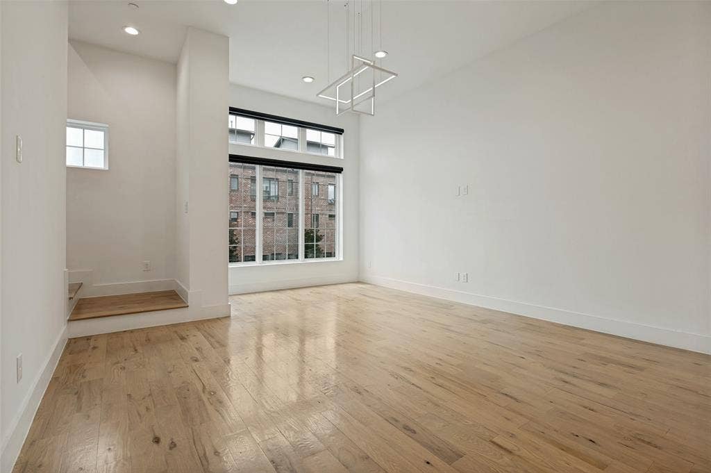 1910 Caddo Street, #B105, Dallas, TX 75204 1910 Caddo Street, #B105, Dallas, TX 75204