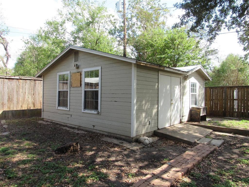 3318 Mitchell Road, Waco, TX 76708