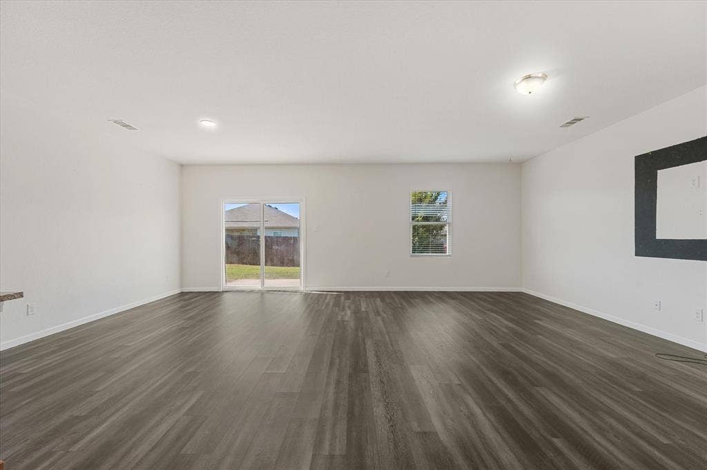 739 Wellington Drive, Lavon, TX 75166