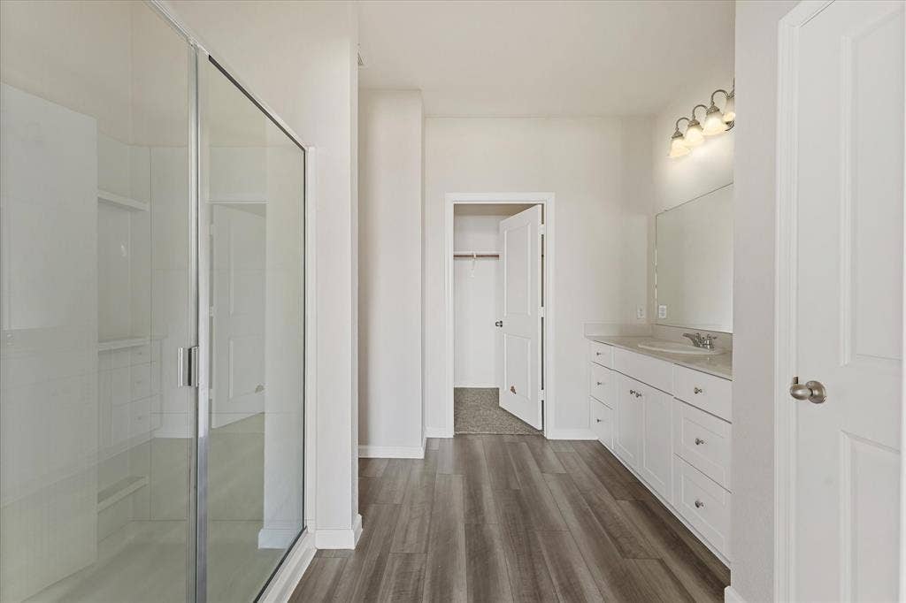 739 Wellington Drive, Lavon, TX 75166