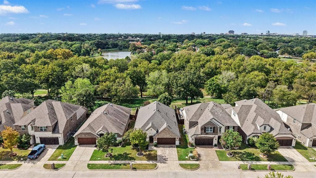 6706 Rutledge Court, Garland, TX 75044 Your new home is calling you to make an offer!