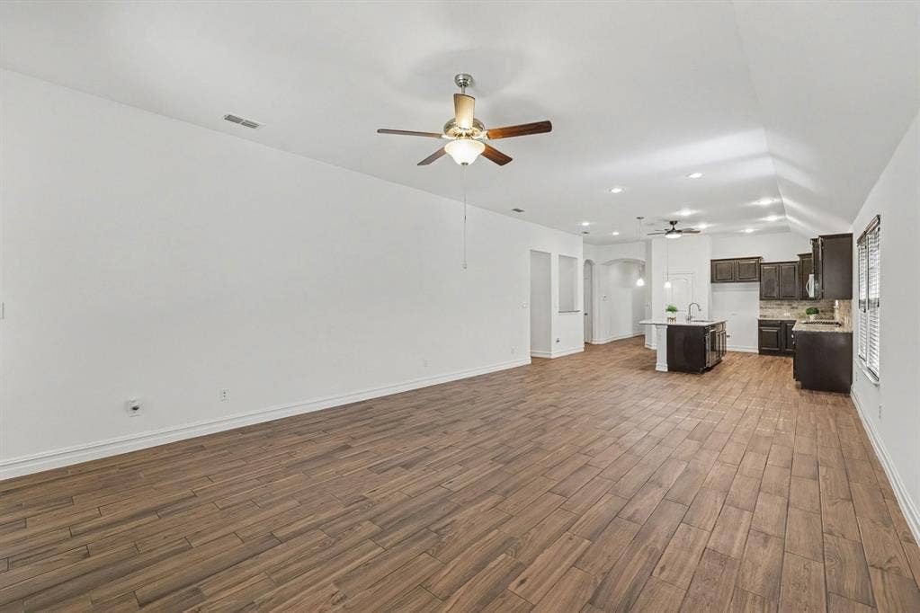 6706 Rutledge Court, Garland, TX 75044 6706 Rutledge Court, Garland, TX 75044