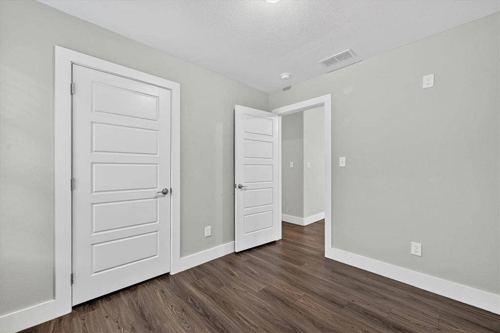 1032 Ray Drive, Denison, TX 75020 1032 Ray Drive, Denison, TX 75020