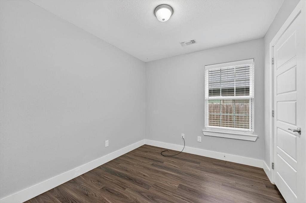 1032 Ray Drive, Denison, TX 75020 1032 Ray Drive, Denison, TX 75020