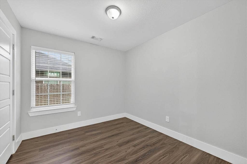 1032 Ray Drive, Denison, TX 75020 1032 Ray Drive, Denison, TX 75020