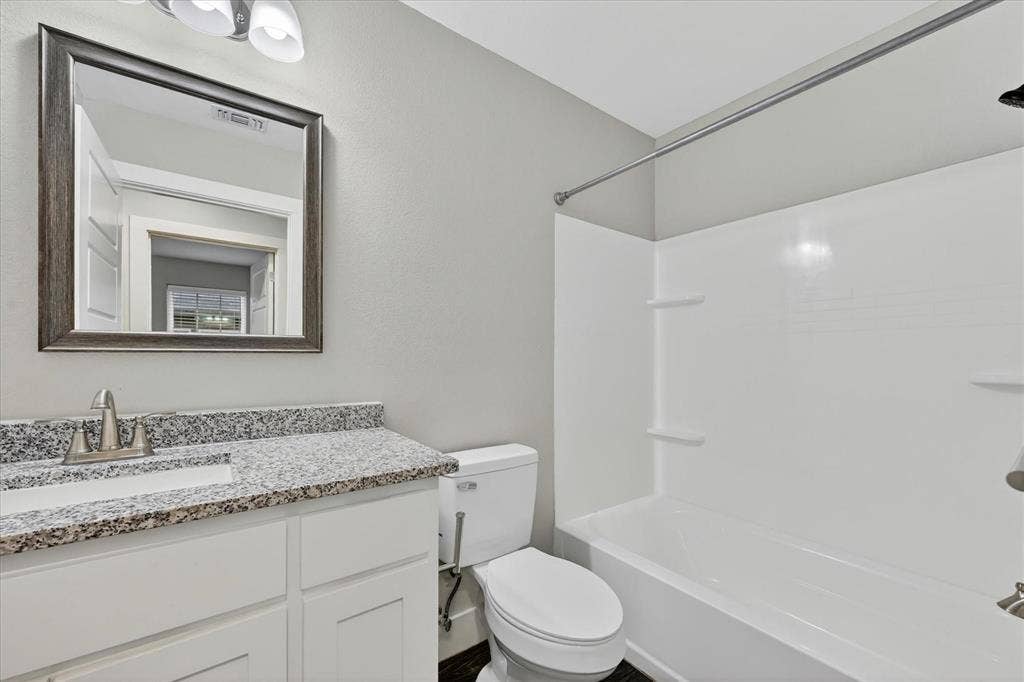 1032 Ray Drive, Denison, TX 75020 1032 Ray Drive, Denison, TX 75020