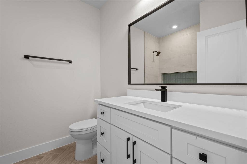 2625 White Rock Drive, Granbury, TX 76048
