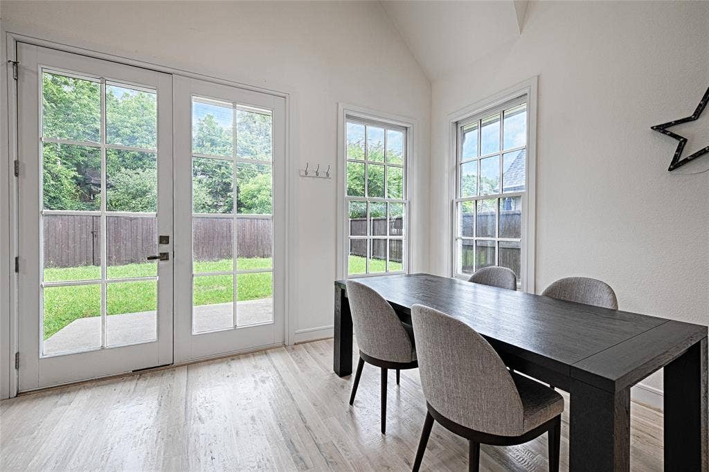 5067 Gaston Avenue, Dallas, TX 75214