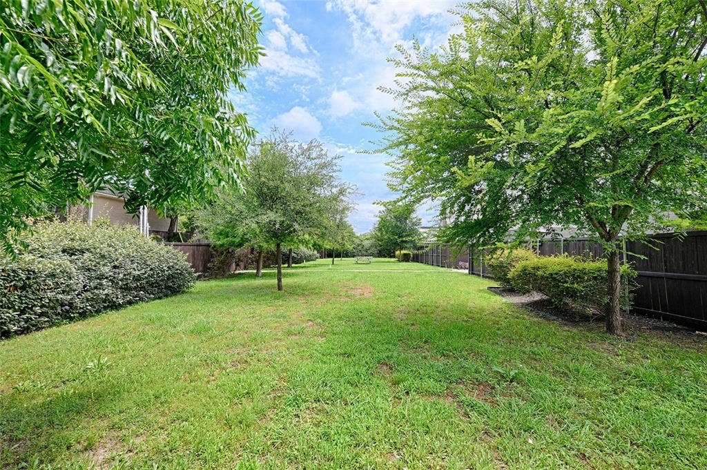 Huge community dog park connected to 5067 Gaston