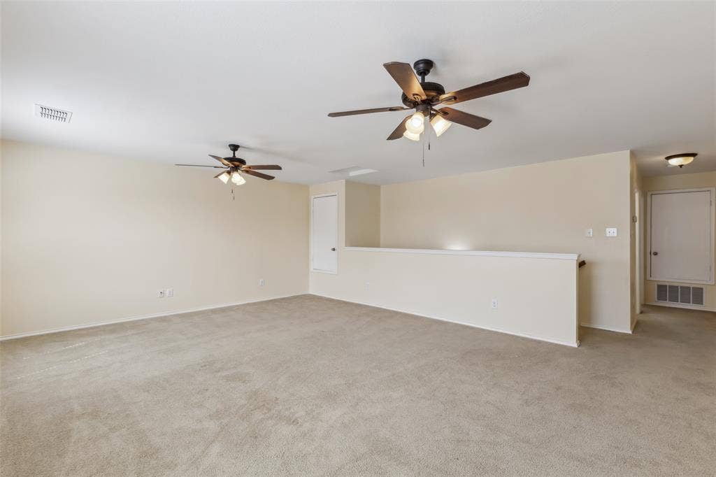 2030 Abbey Road, Heartland, TX 75126