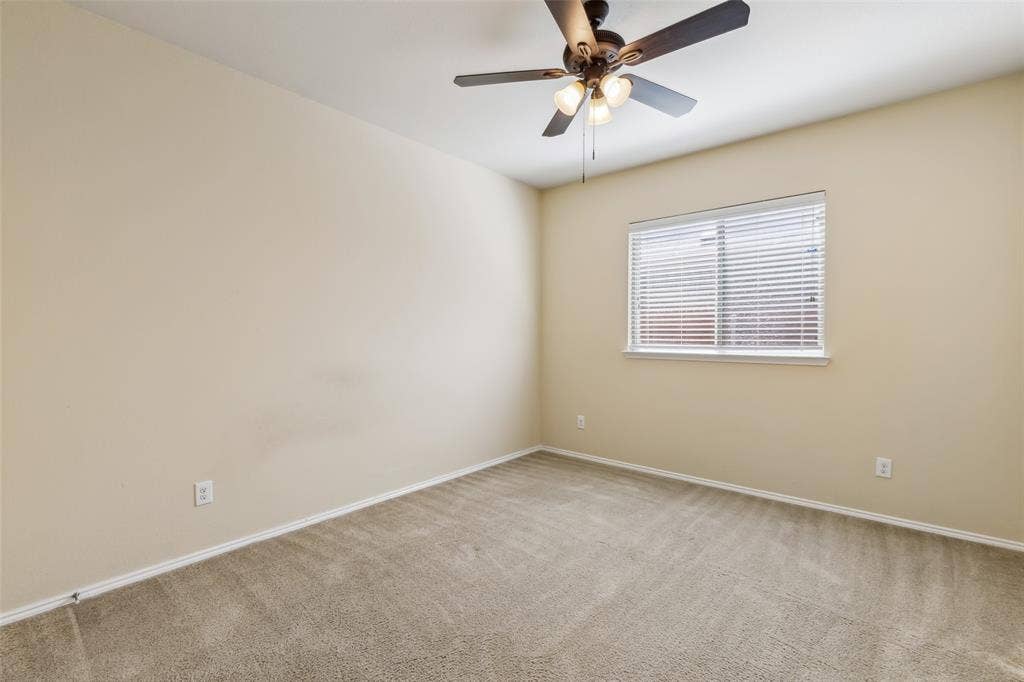 2030 Abbey Road, Heartland, TX 75126