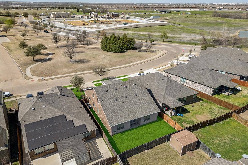 2030 Abbey Road, Heartland, TX 75126
