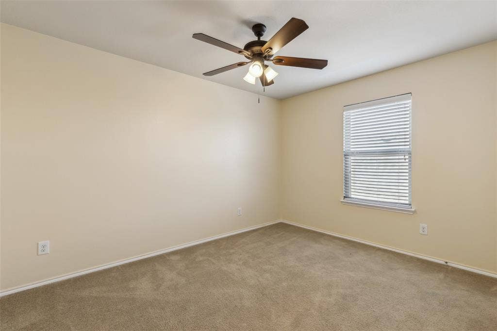 2030 Abbey Road, Heartland, TX 75126