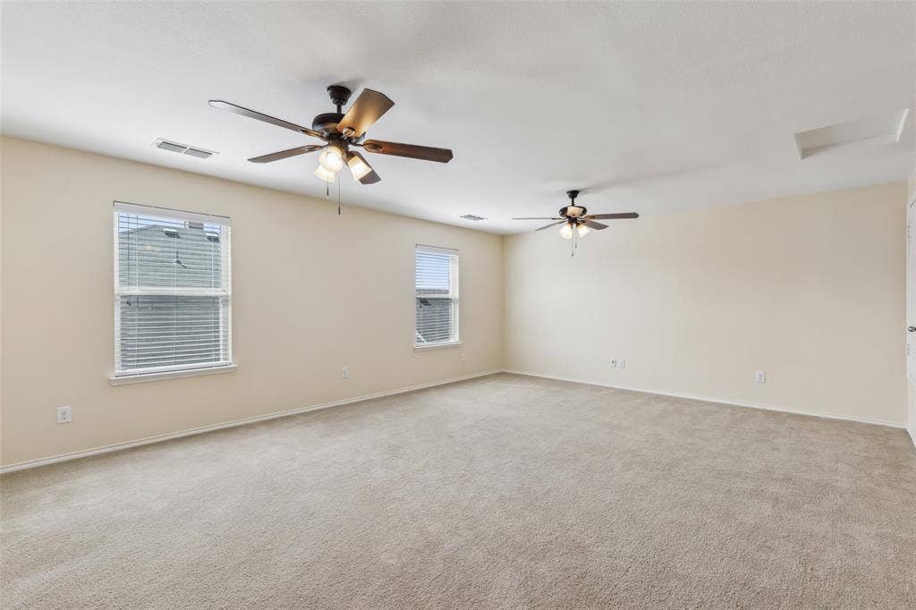 2030 Abbey Road, Heartland, TX 75126