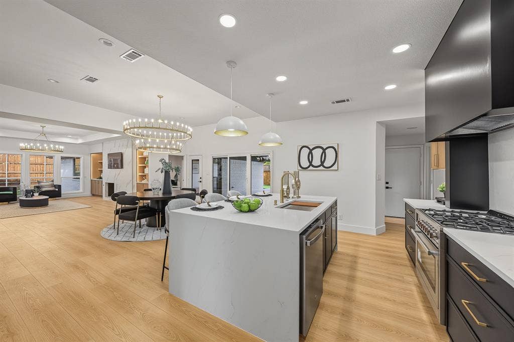 6608 Garfield Drive, Plano, TX 75023 6608 Garfield Drive, Plano, TX 75023
