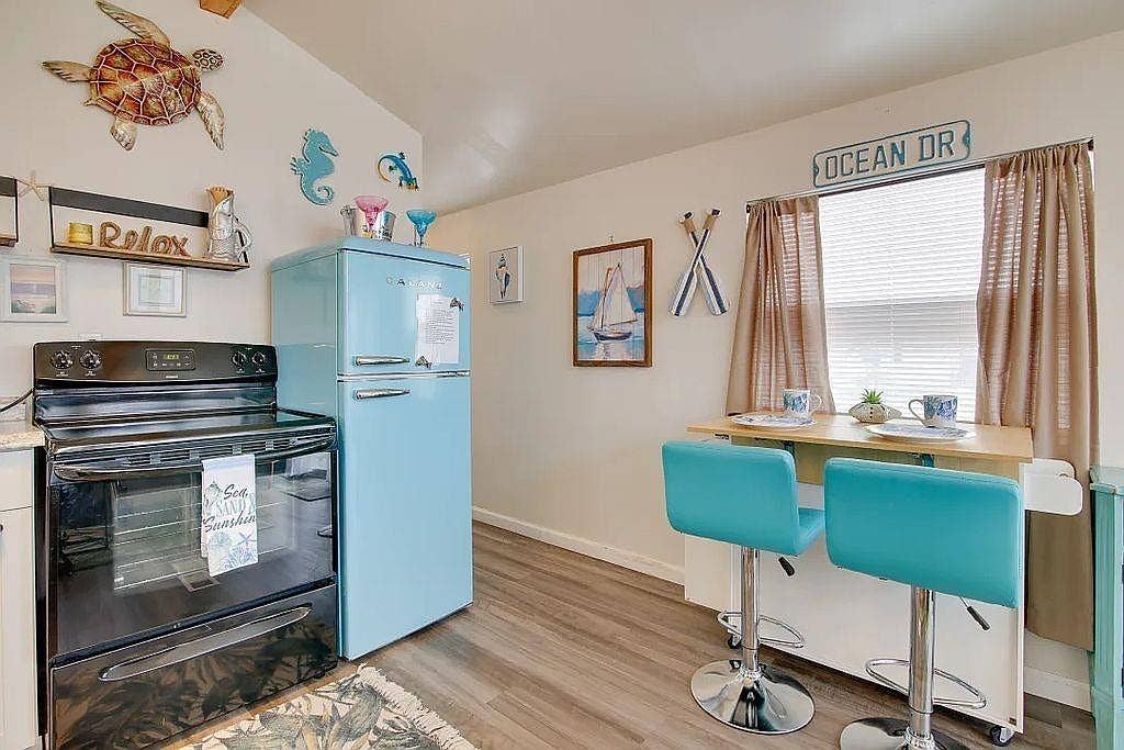 762 E Oyster Drive, Port Isabel, TX 78578
