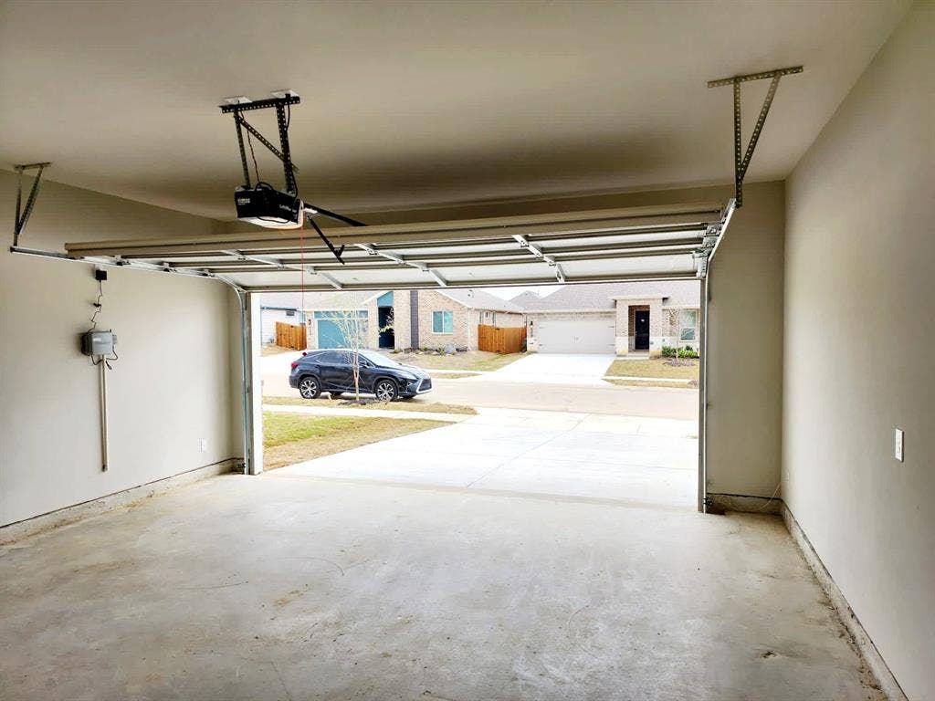 2320 Ruff Road, Denton, TX 76205 2320 Ruff Road, Denton, TX 76205