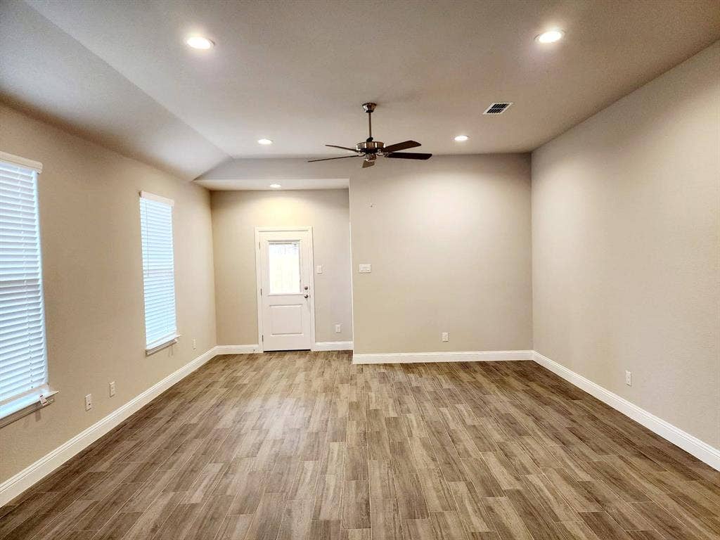 2320 Ruff Road, Denton, TX 76205 2320 Ruff Road, Denton, TX 76205