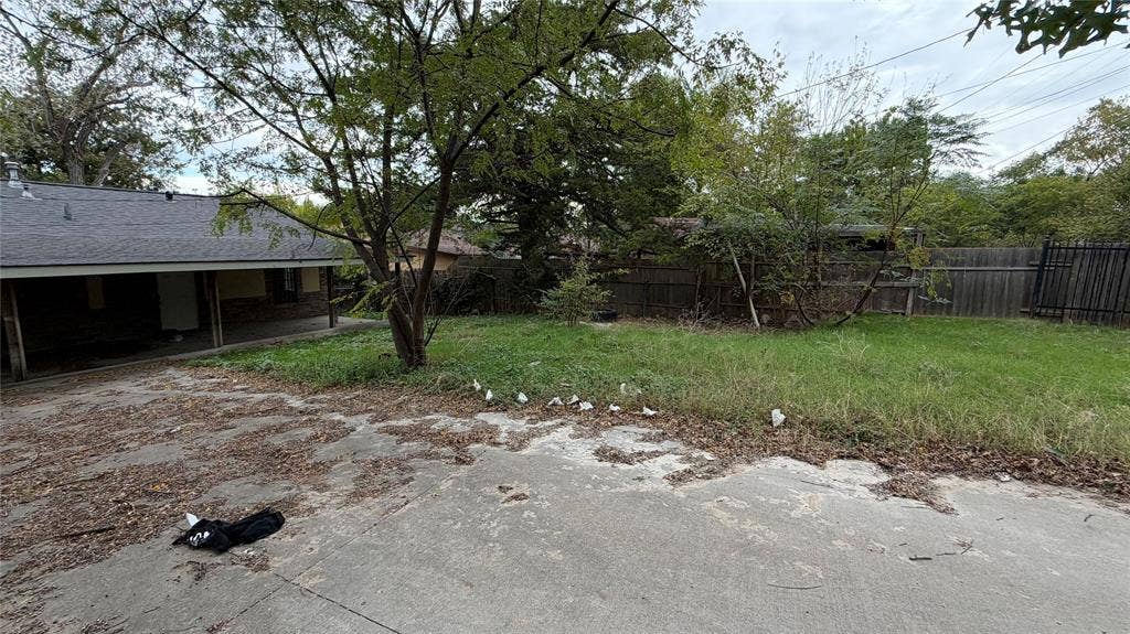 1434 Carson Street, Dallas, TX 75216