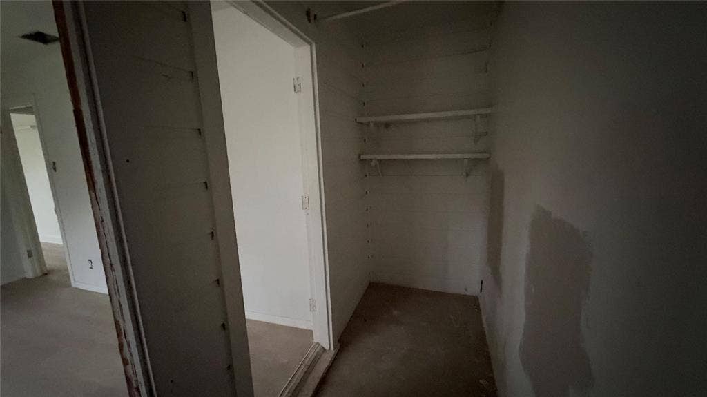 Open space in 1st bedroom