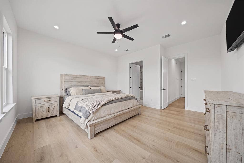 244 Martin Drive, Granbury, TX 76049