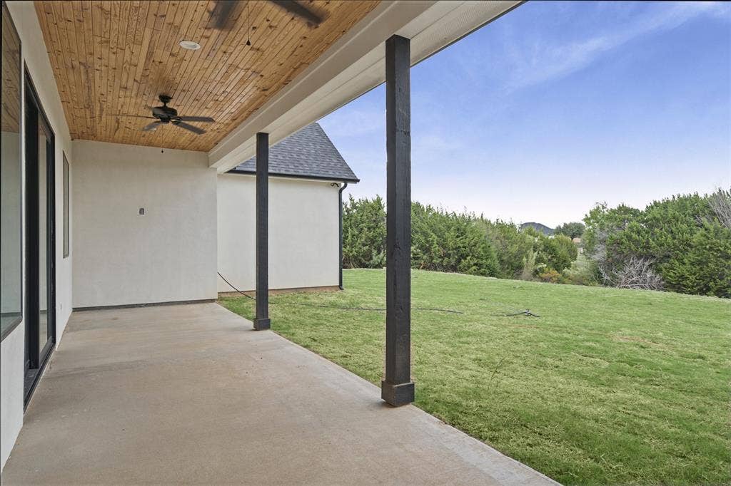 244 Martin Drive, Granbury, TX 76049