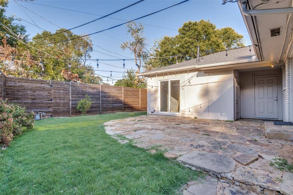 10665 Lake Haven Drive, Dallas, TX 75238