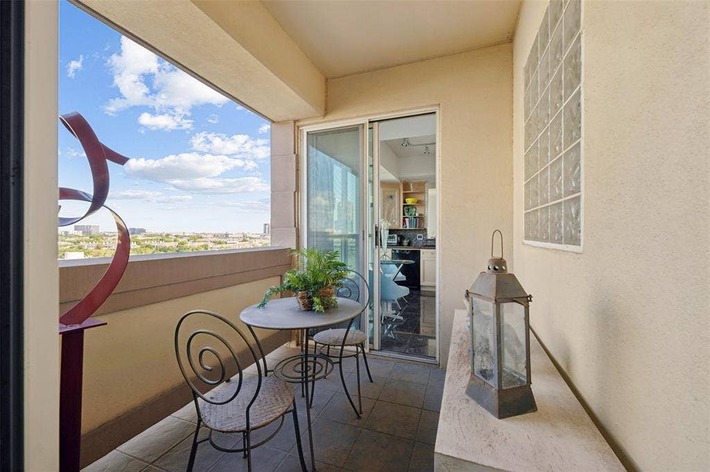 3401 Lee Parkway, #1007, Dallas, TX 75219