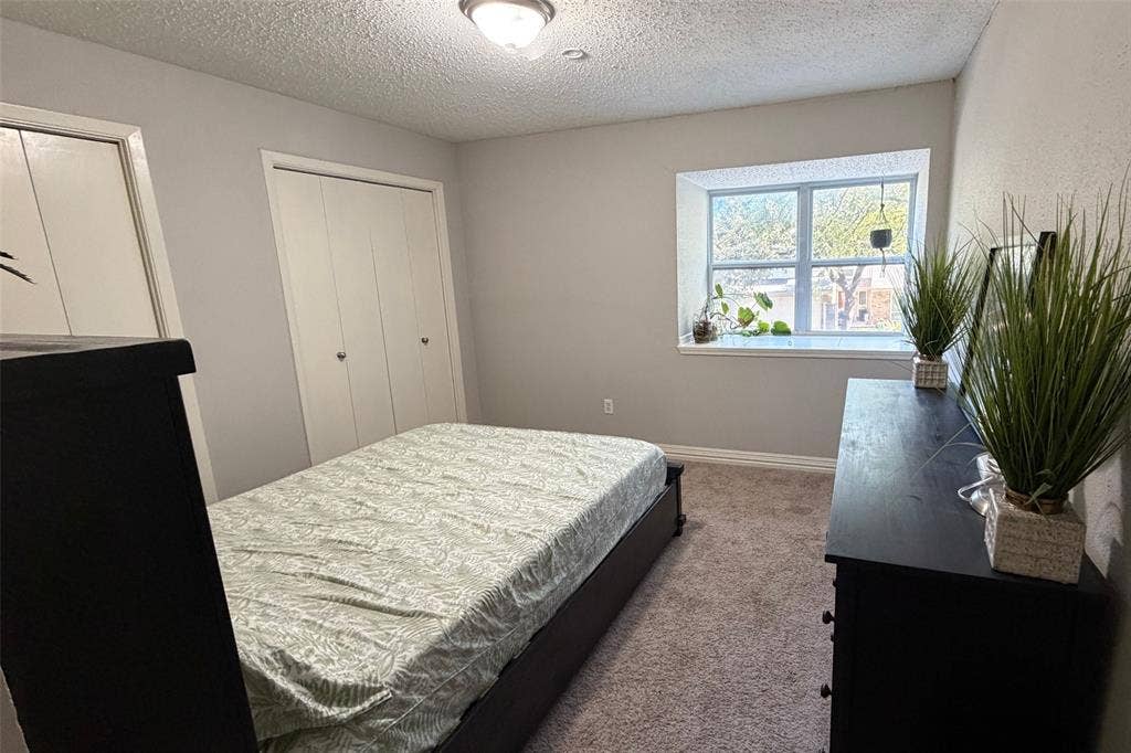 Bedroom 2 - Second Level