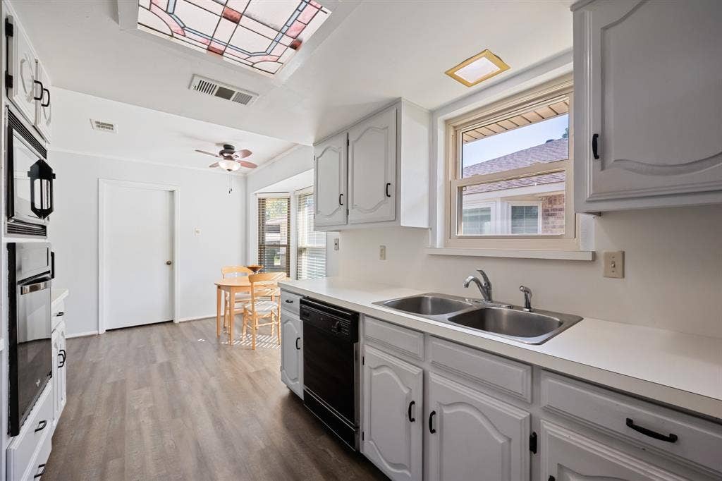 310 Doral Place, Garland, TX 75043