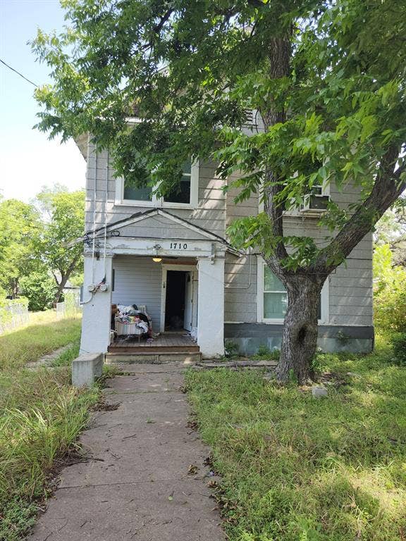 Property photo for 1710 West Avenue, Waco, TX