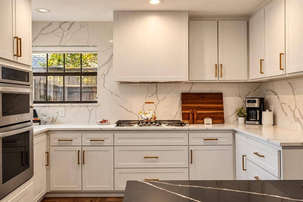 5833 Gallant Fox Lane, Plano, TX 75093 5833 Gallant Fox Lane, Plano, TX 75093