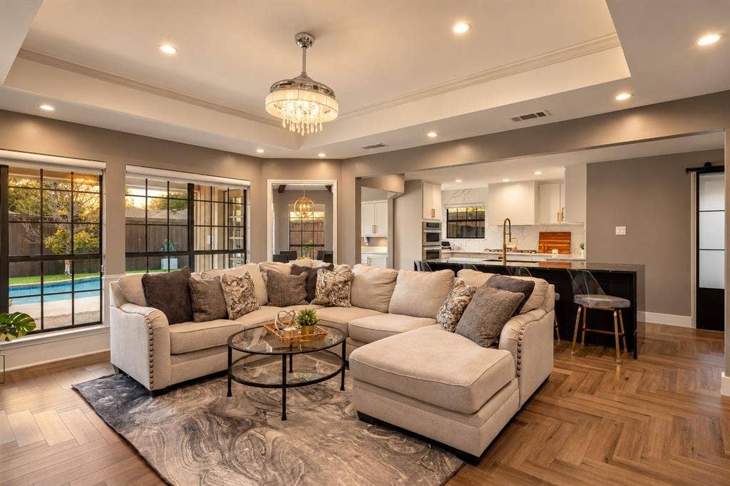 5833 Gallant Fox Lane, Plano, TX 75093 5833 Gallant Fox Lane, Plano, TX 75093