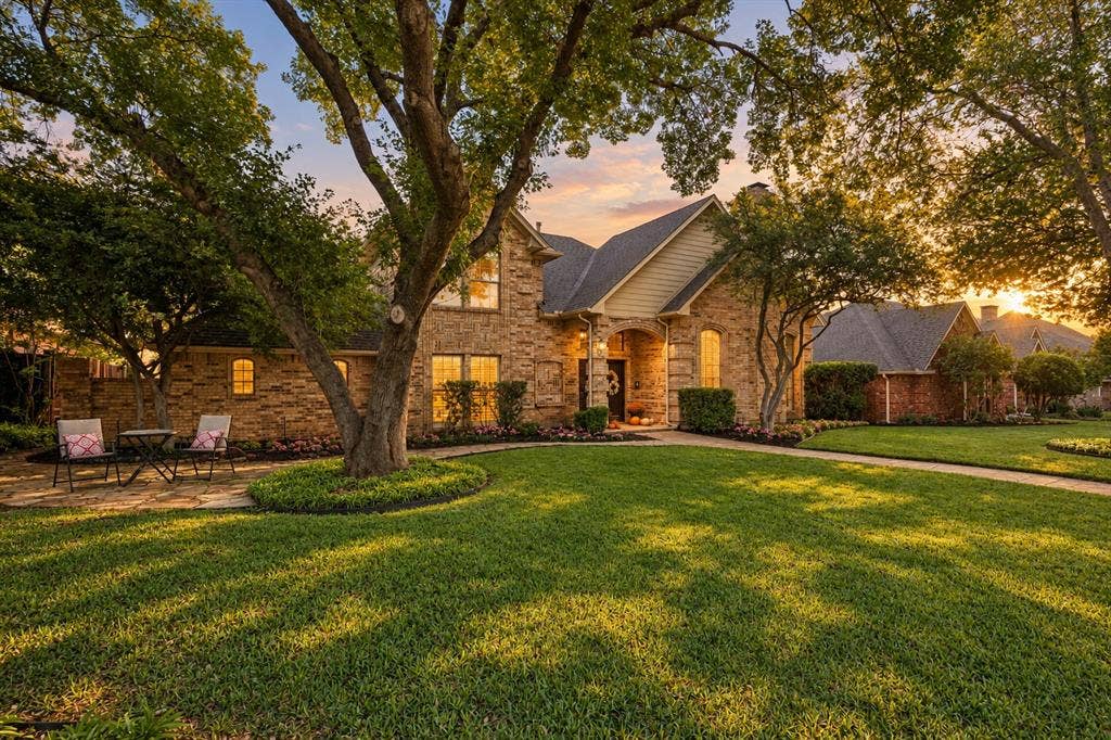 5833 Gallant Fox Lane, Plano, TX 75093 5833 Gallant Fox Lane, Plano, TX 75093