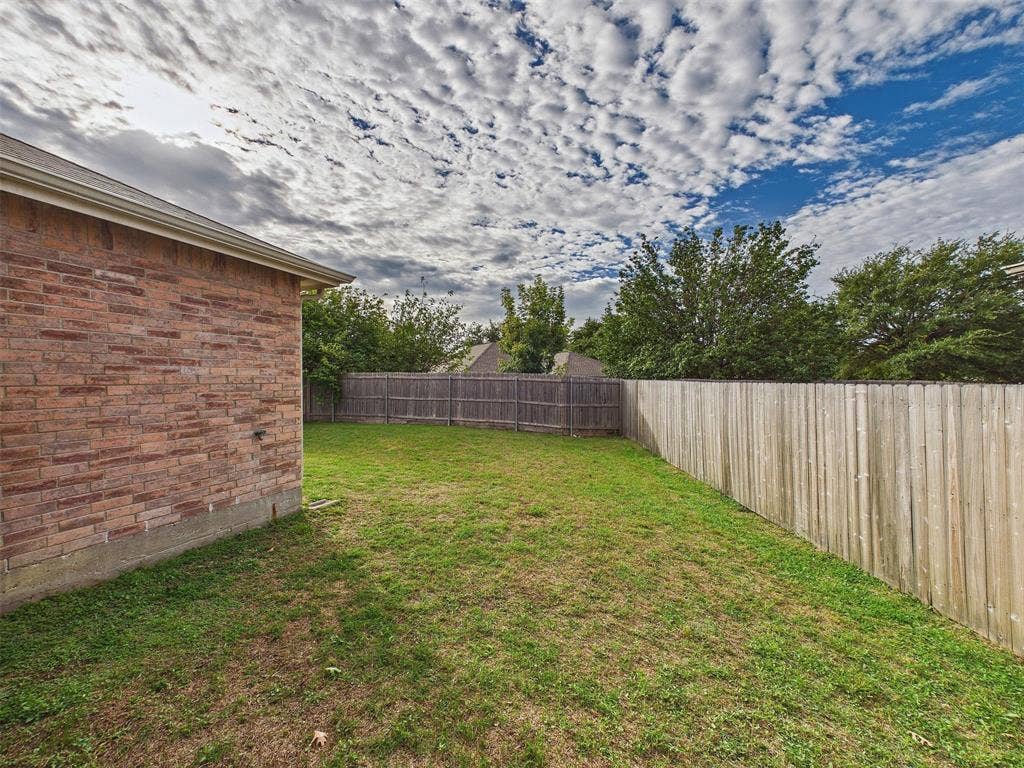3309 Grant Street, McKinney, TX 75071 3309 Grant Street, McKinney, TX 75071
