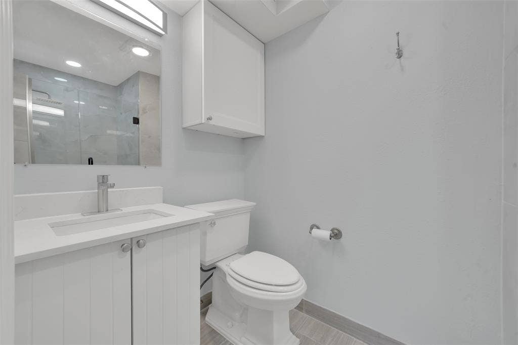 2111 E Belt Line Road, Richardson, TX 75081