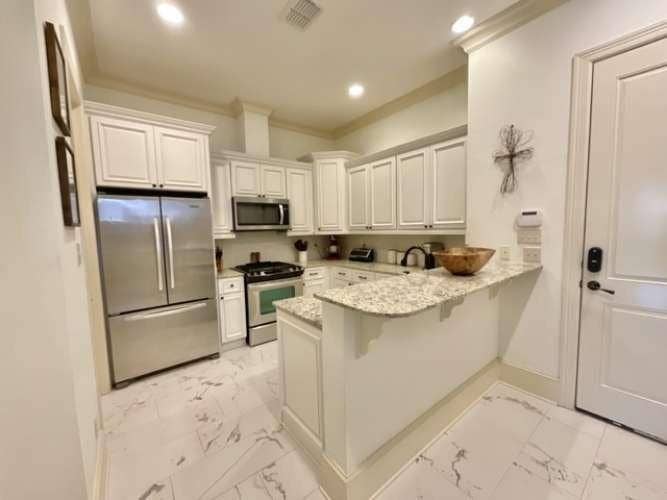 1933 Woodberry Avenue, Shreveport, LA 71106