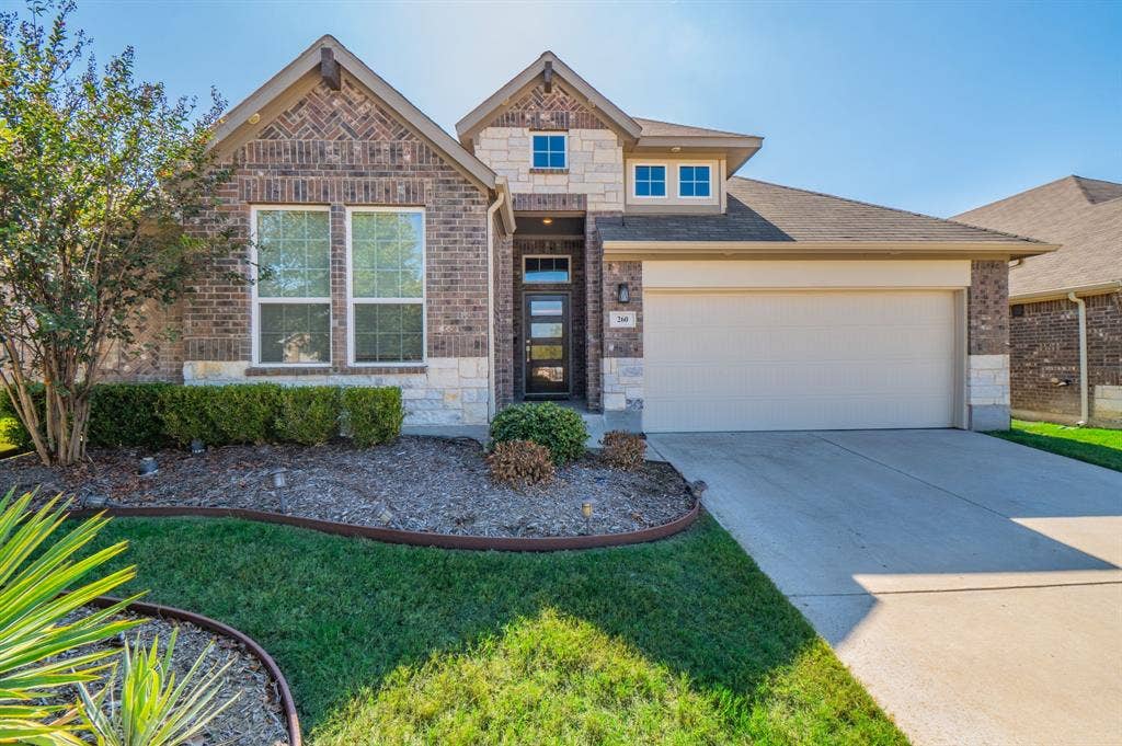 260 Tallgrass Drive, Lavon, TX 75166