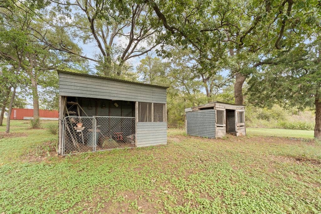 3320 B N Main Street, Cleburne, TX 76033