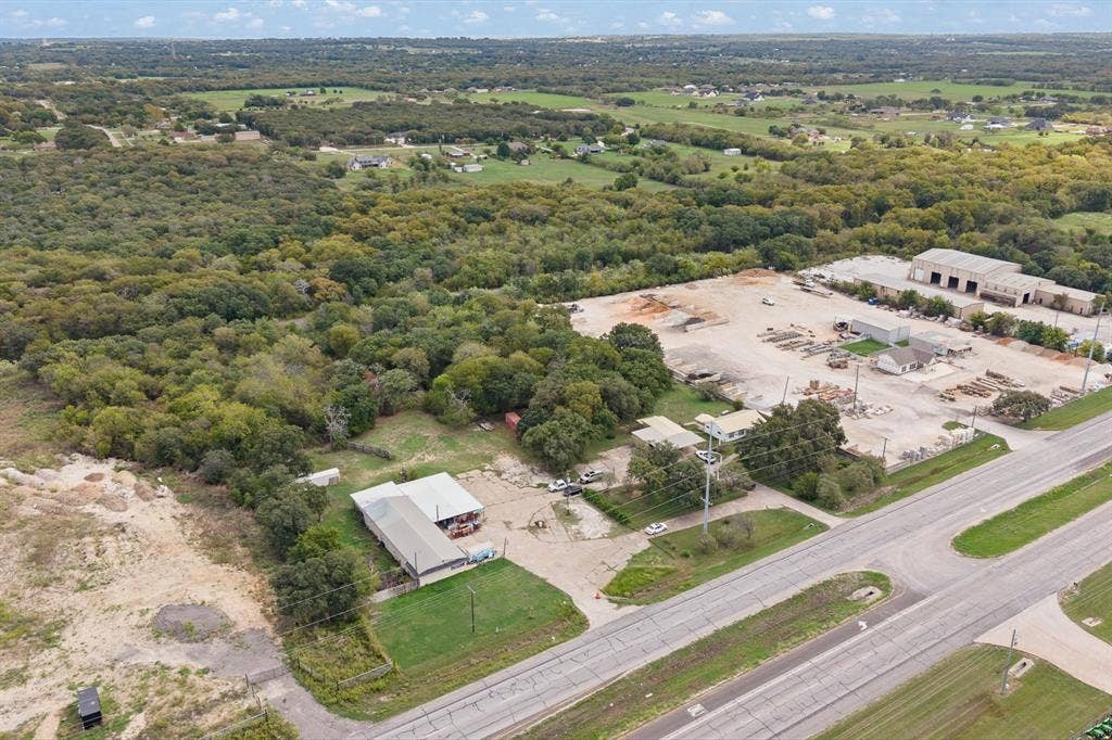 3320 B N Main Street, Cleburne, TX 76033