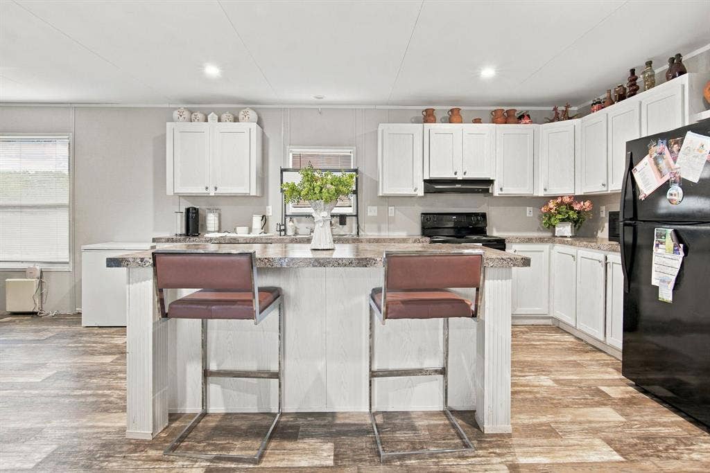 138 Kelly Court, Azle, TX 76020 138 Kelly Court, Azle, TX 76020