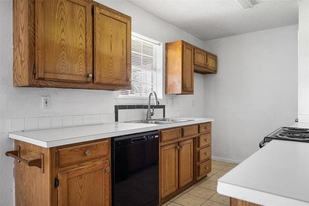 118 Windsor Drive, Wylie, TX 75098