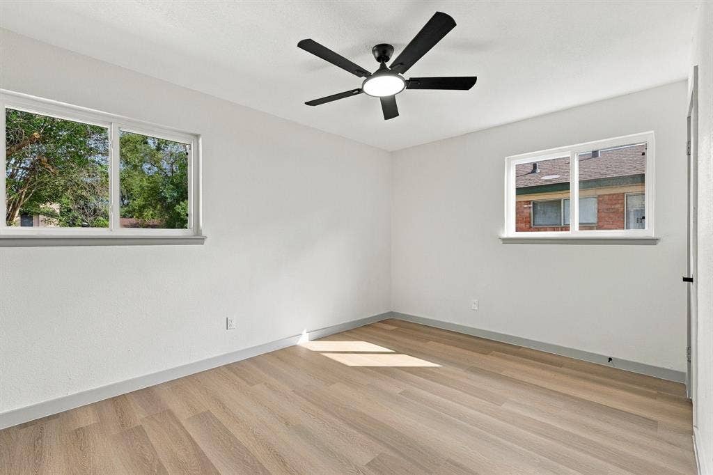 737 Blueberry Lane, Grand Prairie, TX 75052
